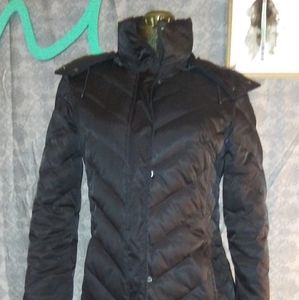 Thigh lenght black light wieght puffer